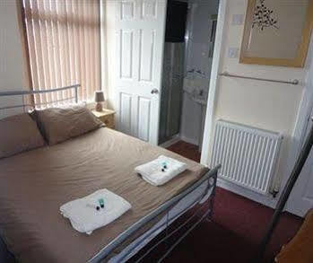 Charlotte Guest House เวย์มัธ ภายนอก รูปภาพ